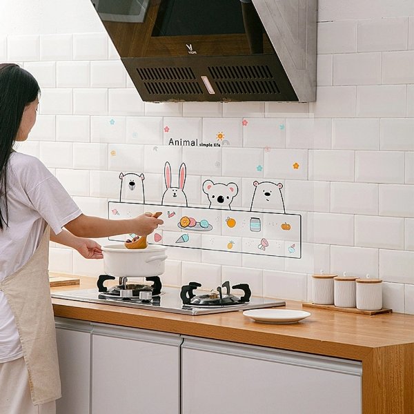 Kitchen oil-proof Wall Stickers Household Wallpaper Kitchen Stickers Foil Fumes Home Decor Heat Resistant Waterproof Wall Decals