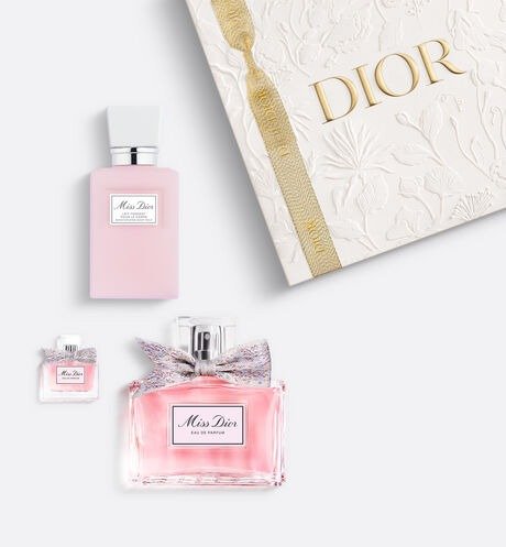 Miss Dior Set Fragrance set - eau de parfum, body milk and fragrance miniature