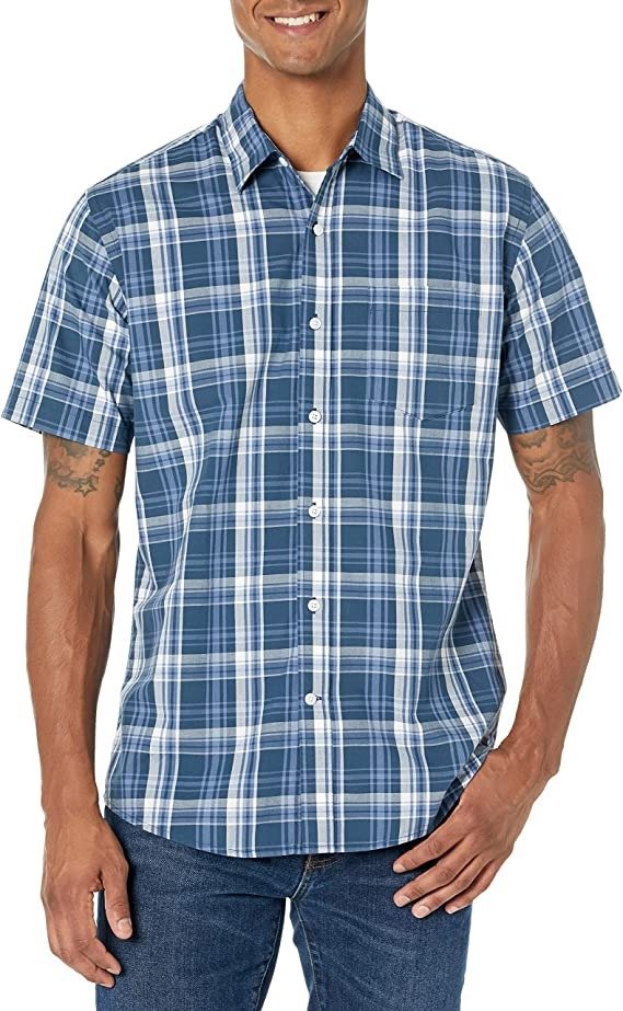 Men's Regular-Fit Short-Sleeve Poplin Shirt