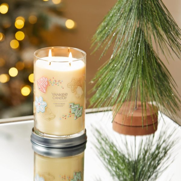 Christmas Cookie Scented, Signature 20oz Large Tumbler 2-Wick Candle
