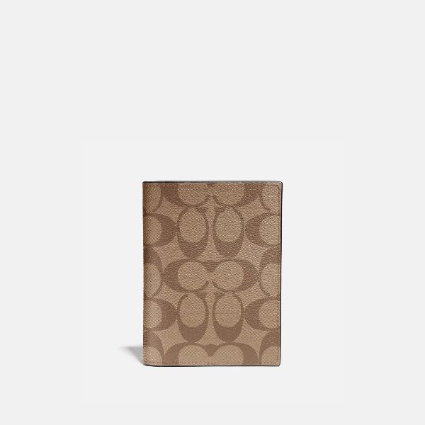Outlet Passport Case In Signature Canvas