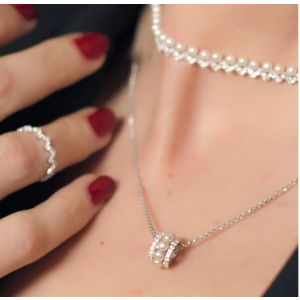 apm Monaco美国定价$168珍珠项链