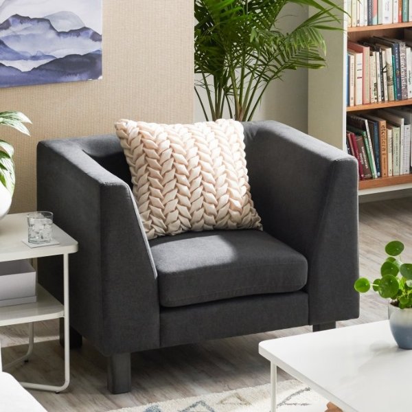 Scandinavian Henrik Lounge Chair