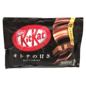 KitKat黑巧克力威化饼干