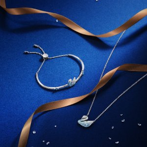 Swarovski 小天鹅系列 经典白天鹅、玫瑰金项链、耳饰、手绳热卖
