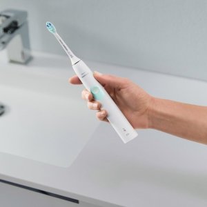 Philips Sonicare ProtectiveClean 4100 Plaque Control, Rechargeable electric toothbrush with pressure sensor, White Mint HX6817/01