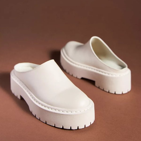 纯白松糕鞋
