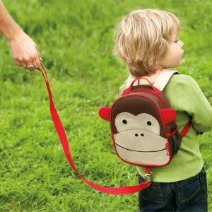 Skip Hop 婴幼儿日用品和玩具促销 封面防走失包$15
