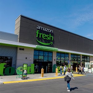 $20 Off With $40 PurchaseEnding Soon: Amazon Fresh Stores Limirted Time Offer