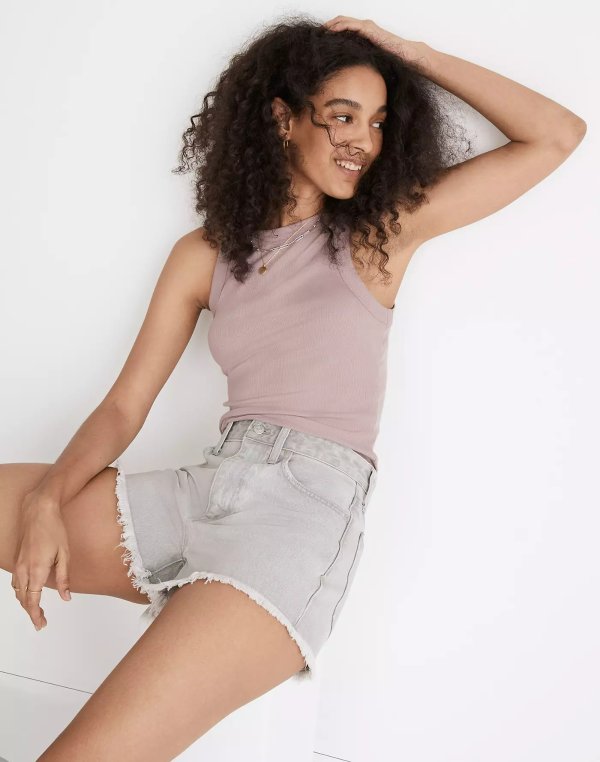 Relaxed Denim Shorts in Vervain Wash