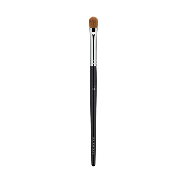 Eyeshadow Brush 10 - Eye Makeup Application Tool - Shu Uemura Art of Beauty