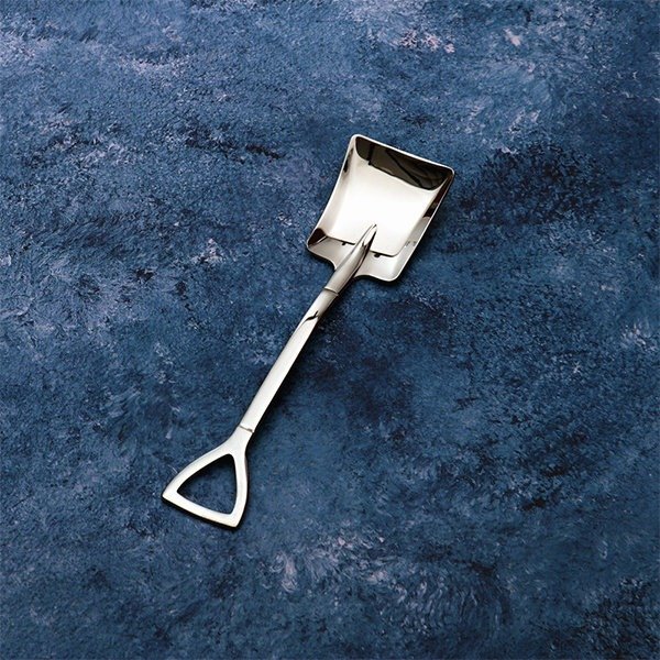 Shovel-Inspired Stainless Spoon from Apollo Box