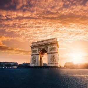 6-Day Paris Vacation with Hotels and Air