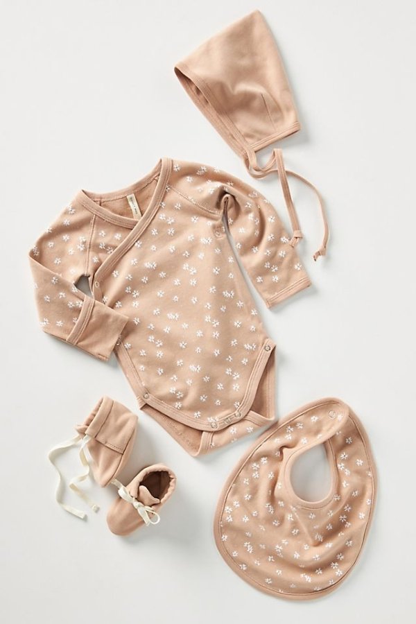 Quincy Mae Baby Gift Set