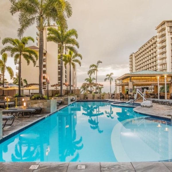 檀香山希雅Embassy Suites by Hilton Waikiki Beach Walk (度假村)，（美国）优惠