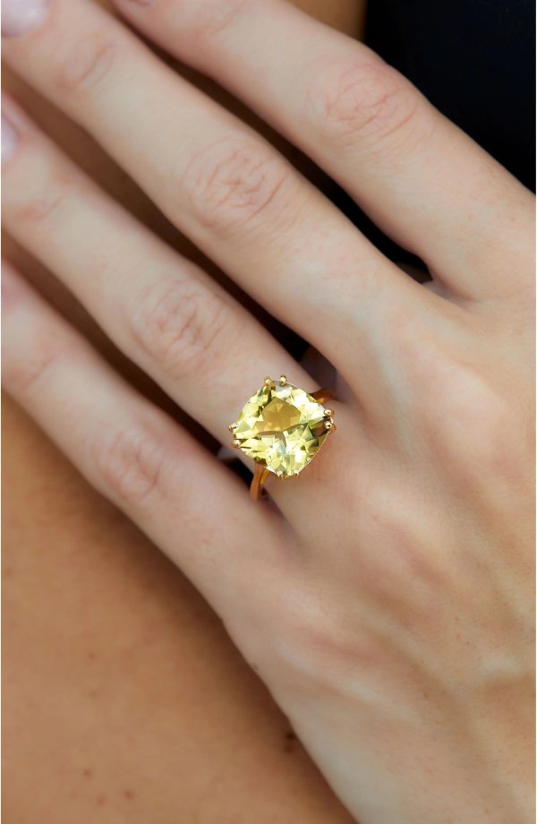 18K金黄水晶戒指