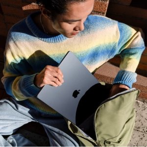 Apple Macbook Air M3芯片来啦！轻装重拳 3月8月上市
