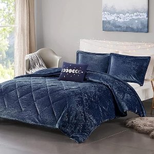 Intelligent Design Felicia Luxe Comforter Velvet All Season Bedding Set Twin/Twin XL(68"x90"), Navy 3 Piece