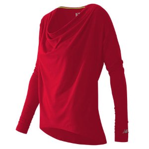 New Balance 女士红色长袖运动上衣