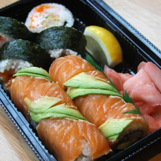 Haiku Sushi & Seafood Buffet - 西雅图 - Redmond