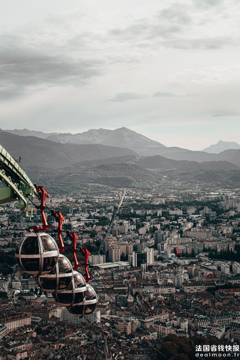 florian-olivo-whOE-FOC4dU-unsplash