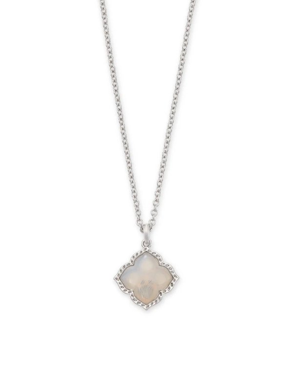 Mallory Silver Pendant Necklace in Gray Banded Agate | Kendra Scott
