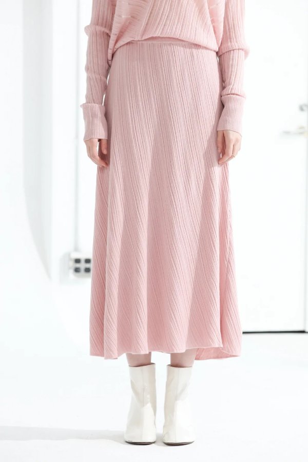 粉色针织半裙