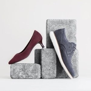 Select Items Sale @ Rockport