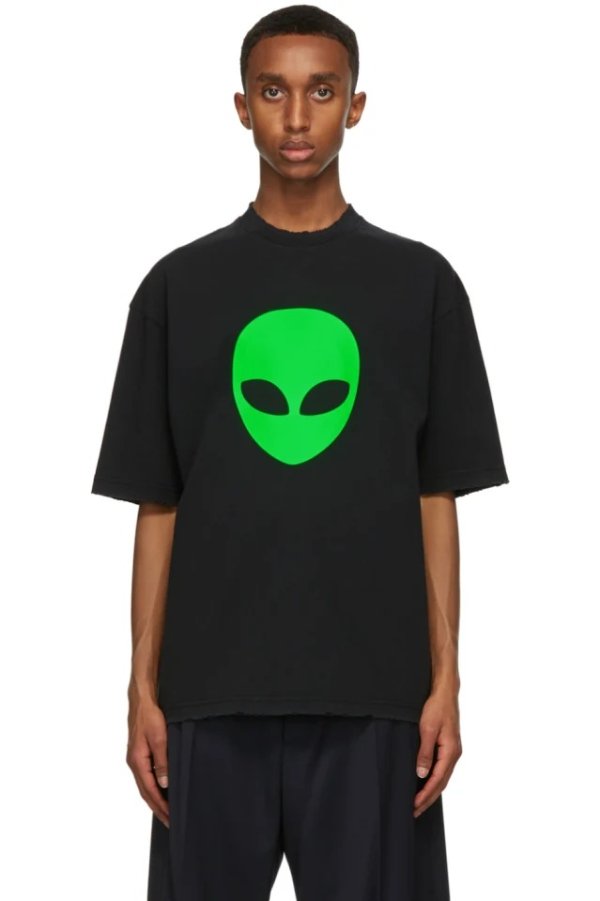 Black Alien Medium Fit T-Shirt