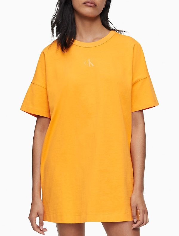 Relaxed Fit Shine Logo T-Shirt Dress Relaxed Fit Shine Logo T-Shirt Dress
