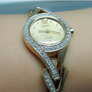 Seiko Women's SUP176 Swarovski Crystal-Accented Stainless Steel Solar Watch