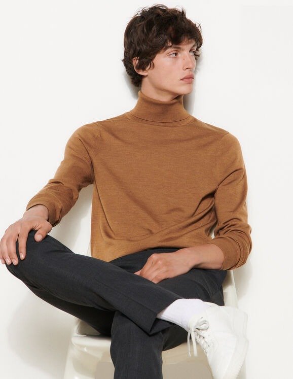 Roll neck wool sweater
