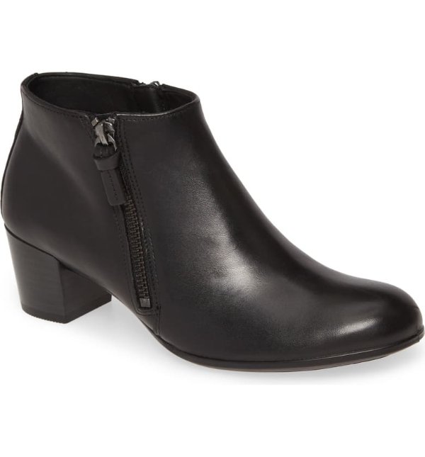 Shape 35 Ankle Bootie