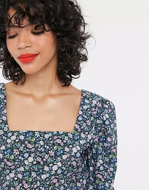 bold floral puff sleeve blouse in multi