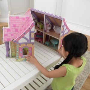 KidKraft 森林娃娃小屋，包括16件娃娃屋家具