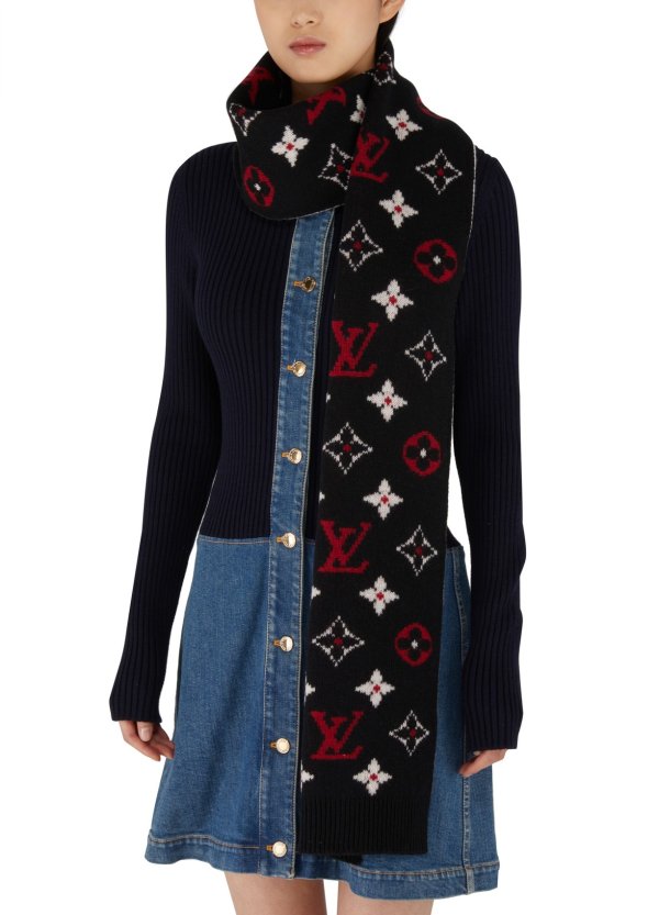 Double LV Scarf
