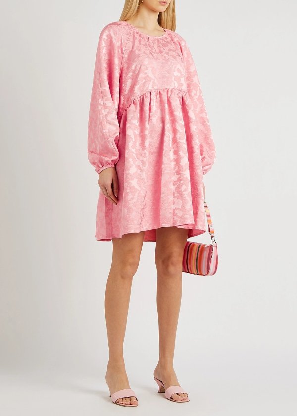 Kelly pink jacquard dress