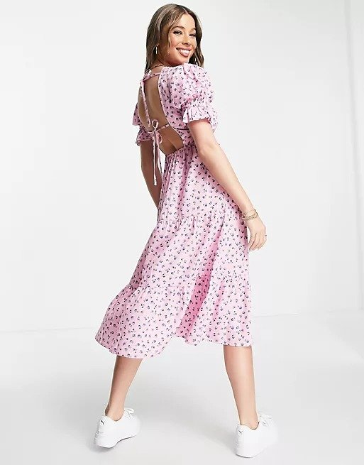 tiered smock midi dress in pink floral