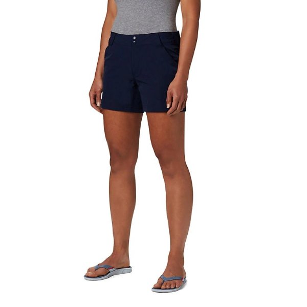 Women's Coral Point™ III Shorts