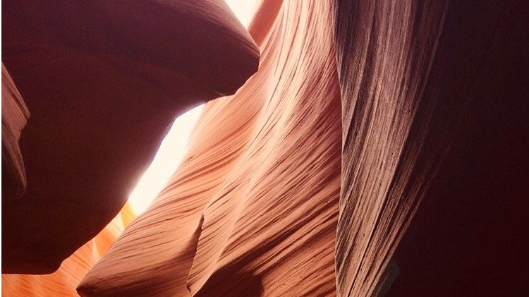 旅行｜探秘神奇的羚羊谷antelope canyon