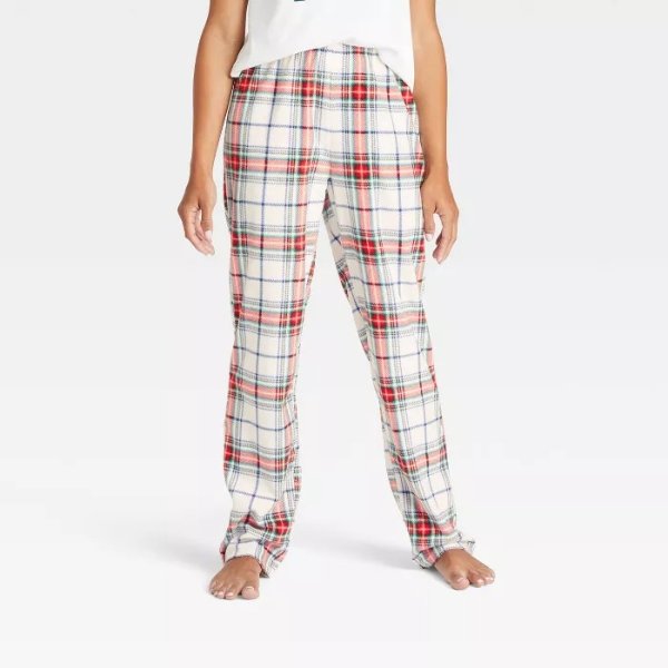 Women's Buffalo Check Flannel Matching Family Pajama Set