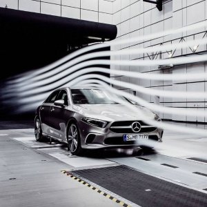 超低风阻系数 新车即将来美2019 Mercedes Benz A级轿车 打破量产车记录