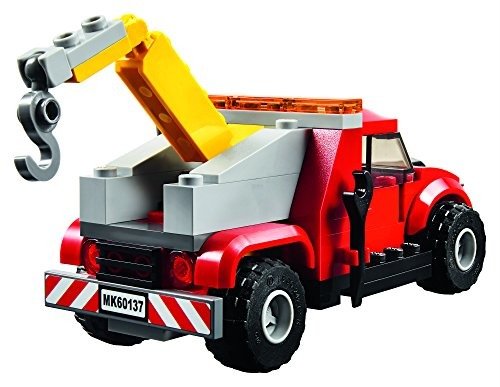 City Police Tow Truck Trouble 60137 Building Toy
