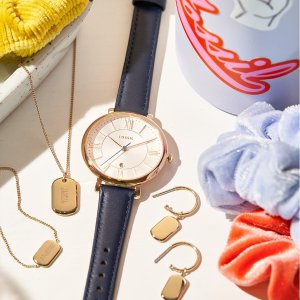 FOSSIL Sitewide Sale