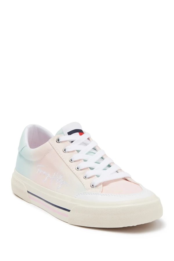 French Canvas Sport Lux Sneaker