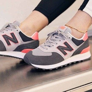 New Balance Sitewide Sale