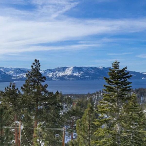 Rock Haven + Minutes to Heavenly, Beaches, & Downtown - Tahoe Village