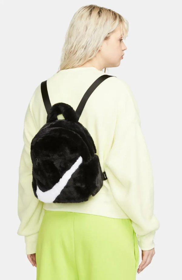 Sportswear Futura 365 Faux Fur Mini Backpack