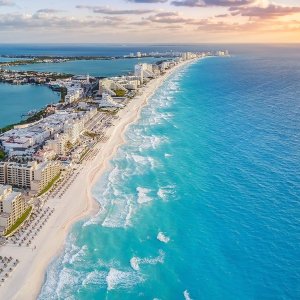 Luxe Cancun All-Inclusive Escape w/Air