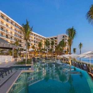 All-Inclusive 5-Star Hilton Cancun Resort